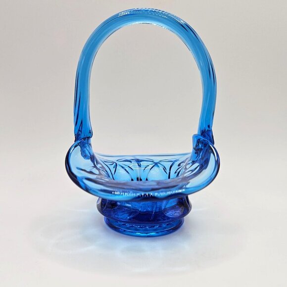 Fenton Glass Blue Mini Basket 4.5 H Wildrose Bowknot Ribbed Handle - Picture 2 of 11